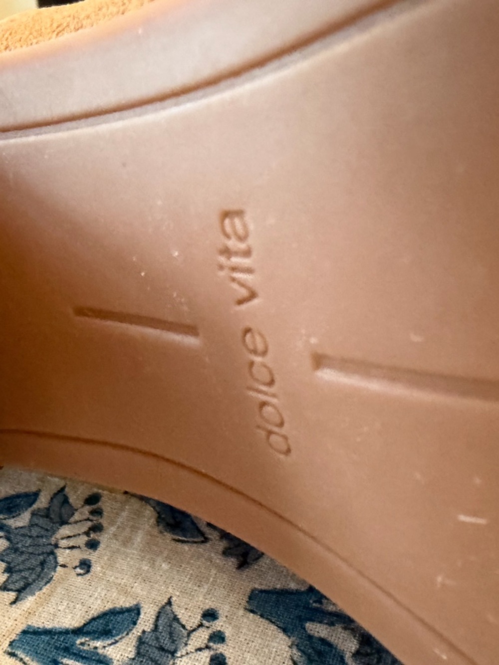 Dolce Vita Suede Western Style Light Brown Ankle Boots Size 7.5 New Condition - Picture 4 of 9
